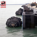 Defensa de goma de la barcaza neumática de la protección del muelle en venta con las piezas del barco